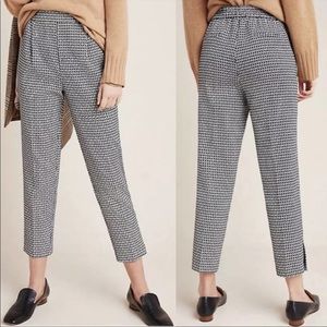 NWOT Anthropologie Larkin Jacquard Tapered Pant. Size Small.